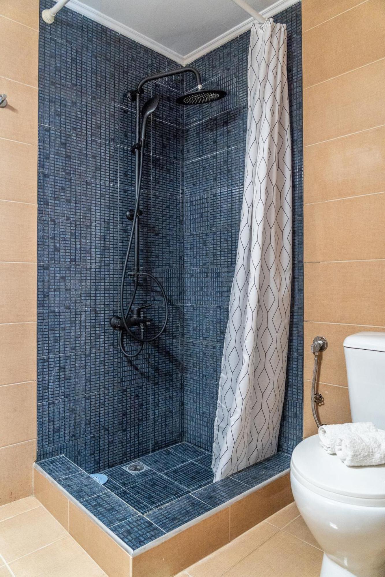 Cozy One Bedroom House โคโรนิ ภายนอก รูปภาพ